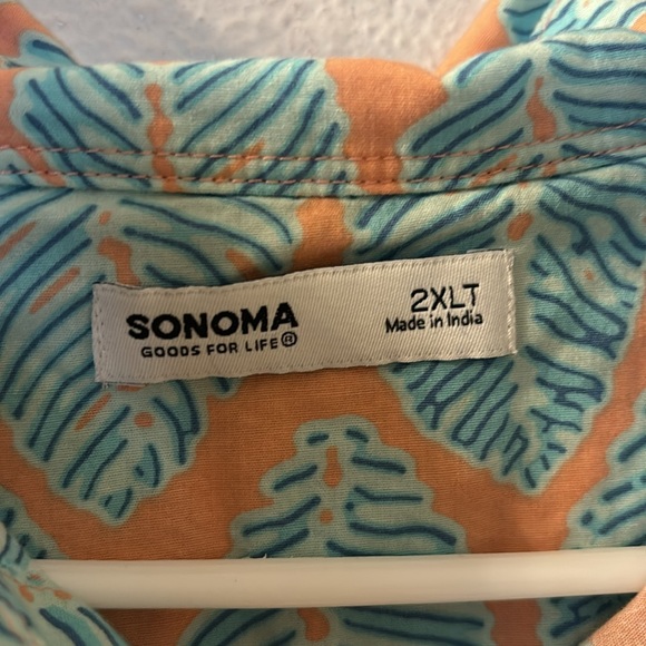 Sonoma short sleeve button down size 2XLT - Picture 3 of 5